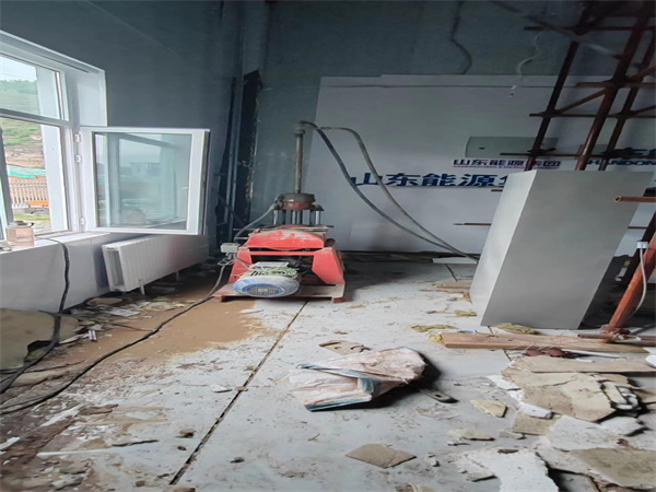 相山地基基础下沉墙体裂缝加固注浆顶升施工